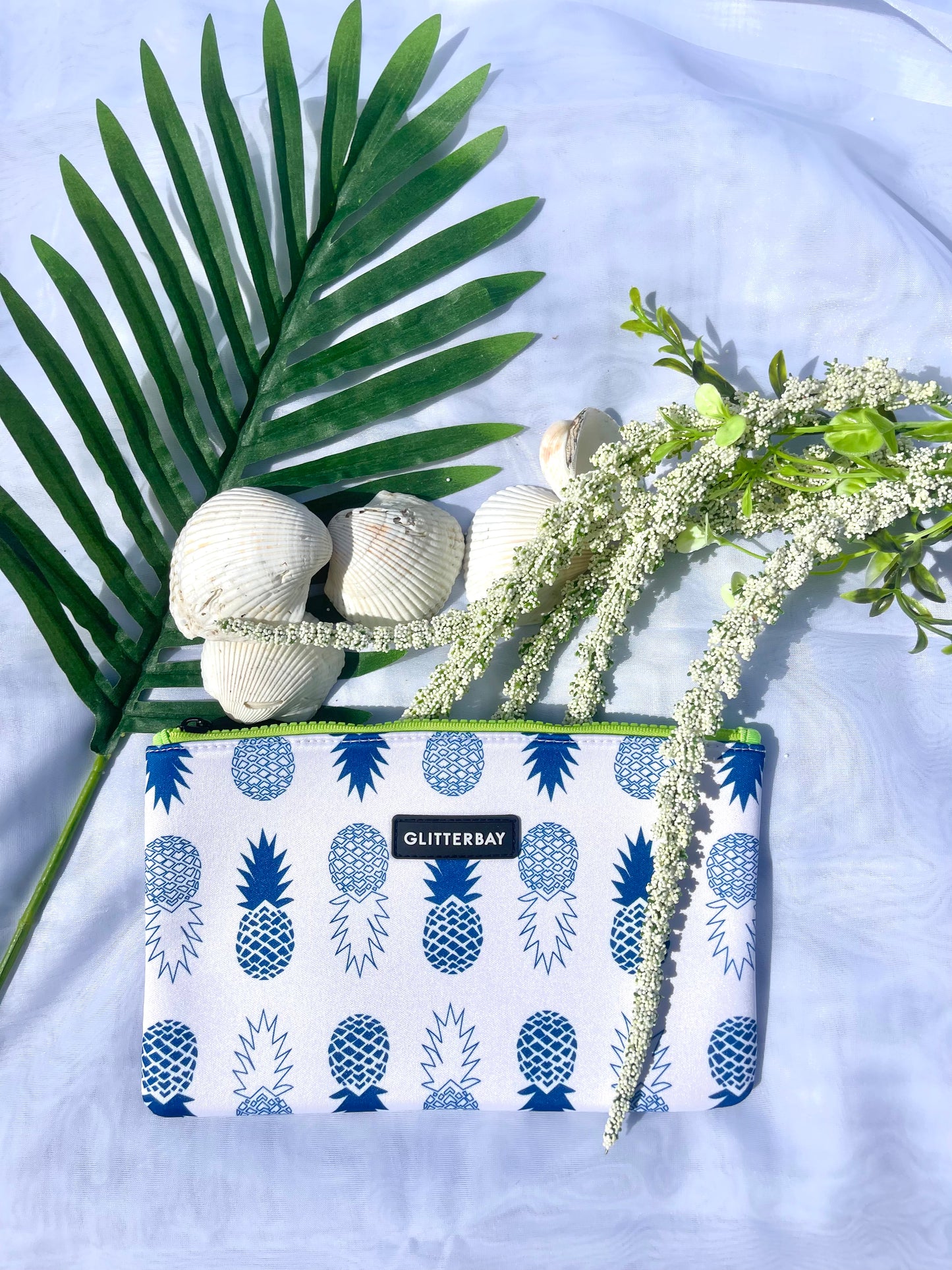 BLUE PINEAPPLE FLAT SMALL POUCH